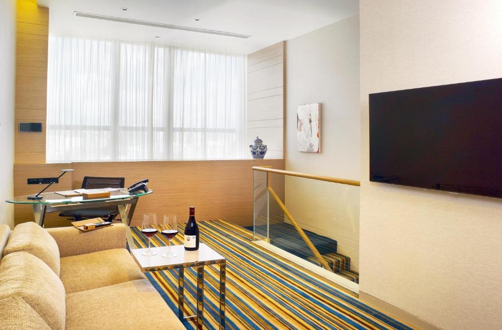 هتل وان فارر